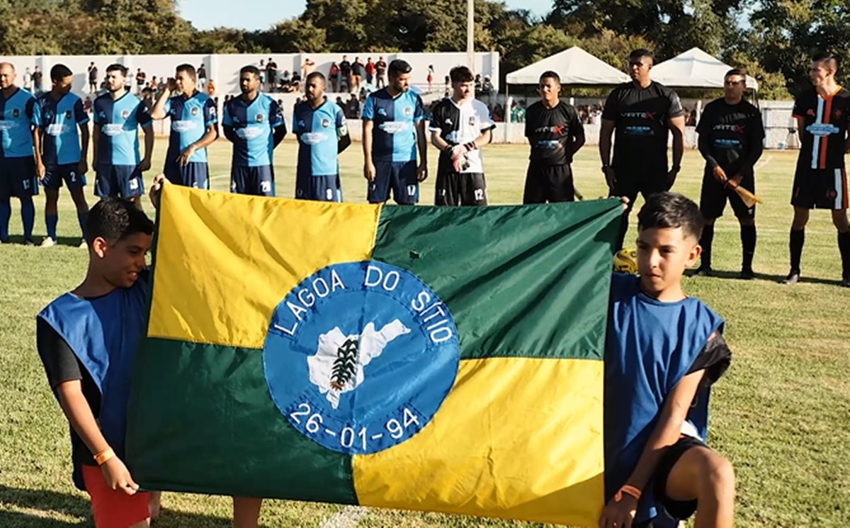 Prefeitura da início ao Campeonato Municipal de Futebol de Campo Amador com nove equipes