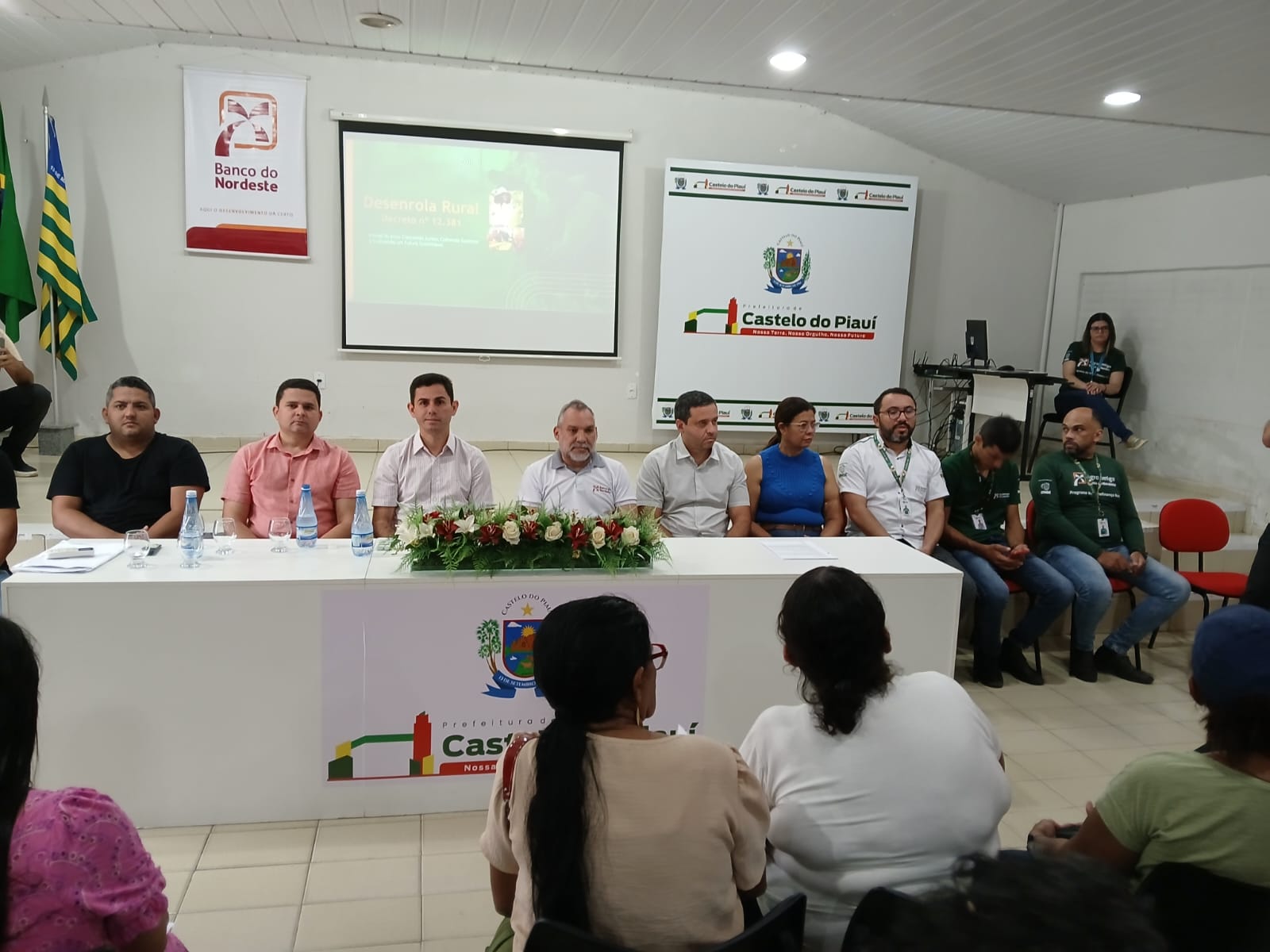 Prefeitura de Castelo do Piauí firma parceria com Banco do Nordeste para apoiar agricultores locais