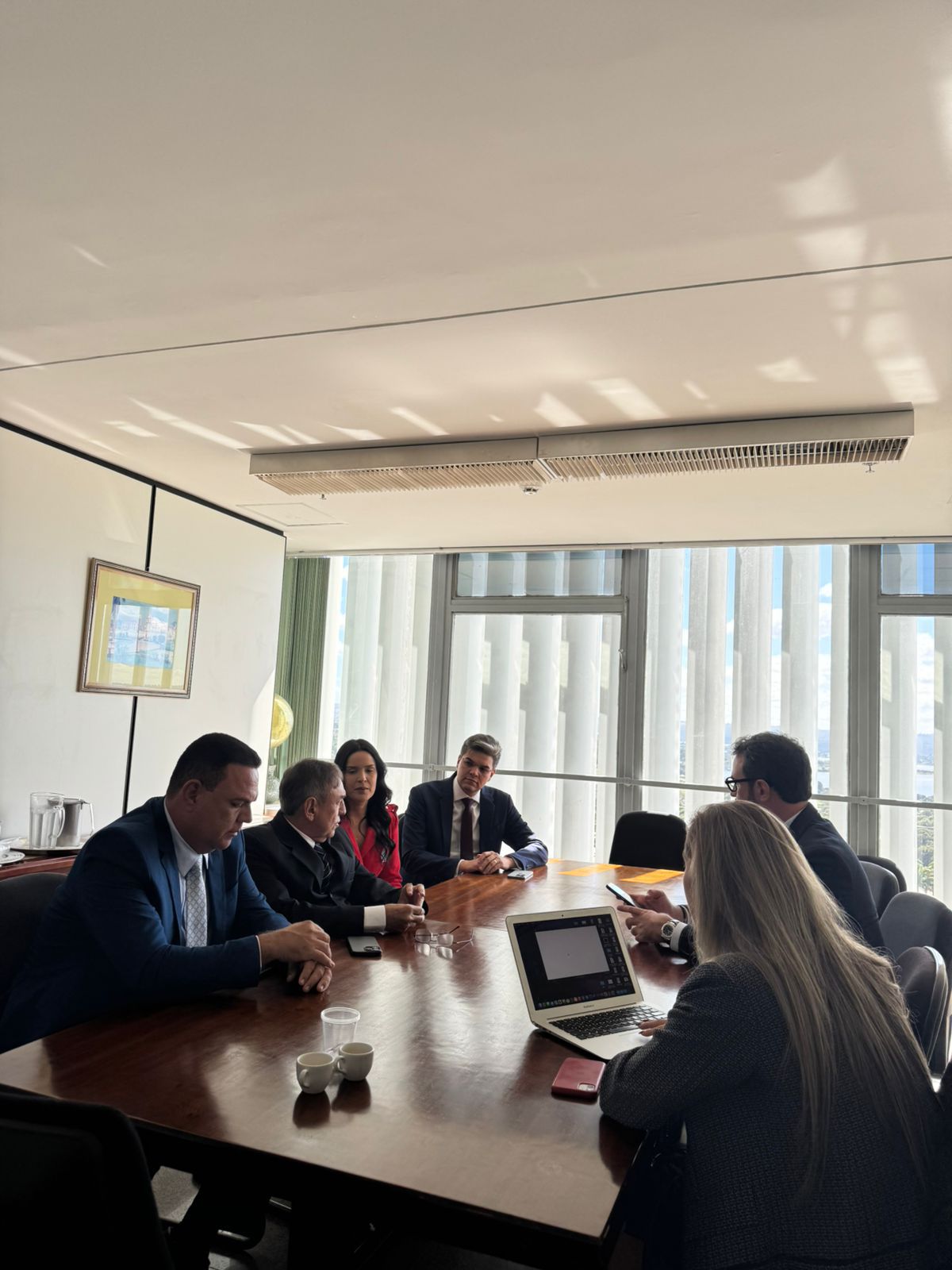 Prefeito Rogério Castro esteve reunido com o senador Marcelo Castro