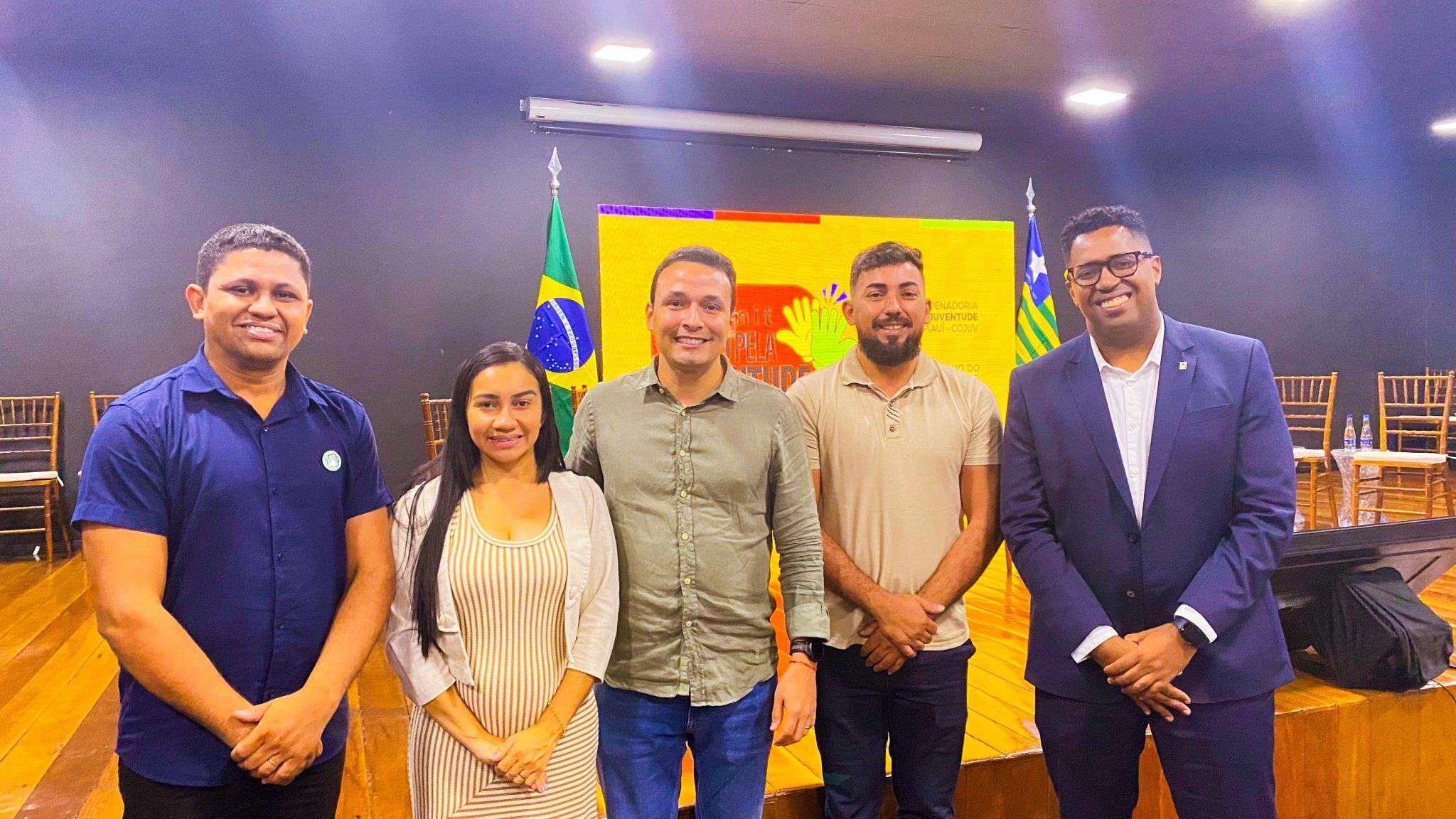 Uruçuí participa de encontro pela juventude piauiense em Teresina