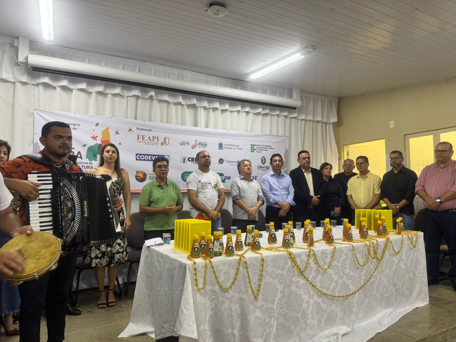 Maior produtor de mel do Piauí, São Raimundo Nonato sedia Seminário de Apicultura e Meliponicultura - Imagem 4