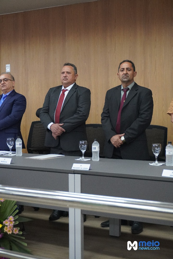 Vereadores de Itainópolis Prestigiam Inauguração do Novo Prédio do Fórum da Comarca no município - Imagem 8