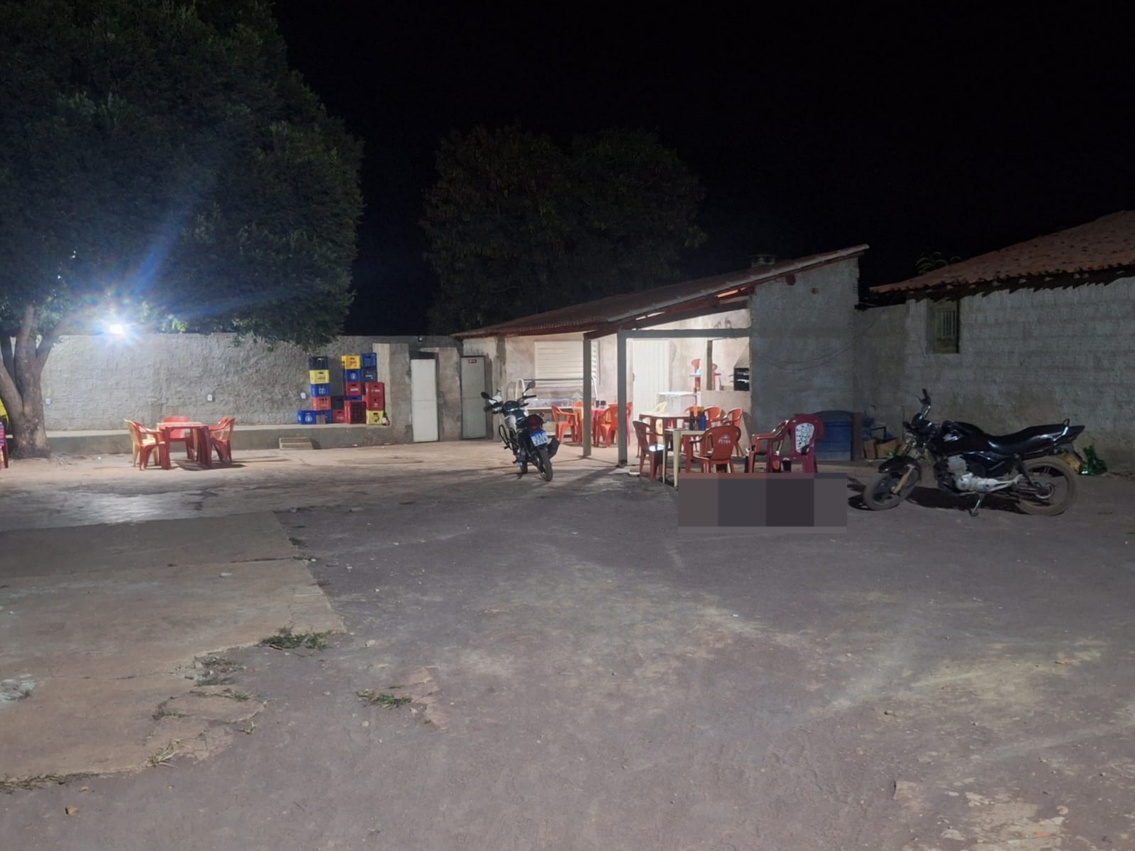 Vítima estava em um bar quando foi morto com um tiro | Foto: PM-PI