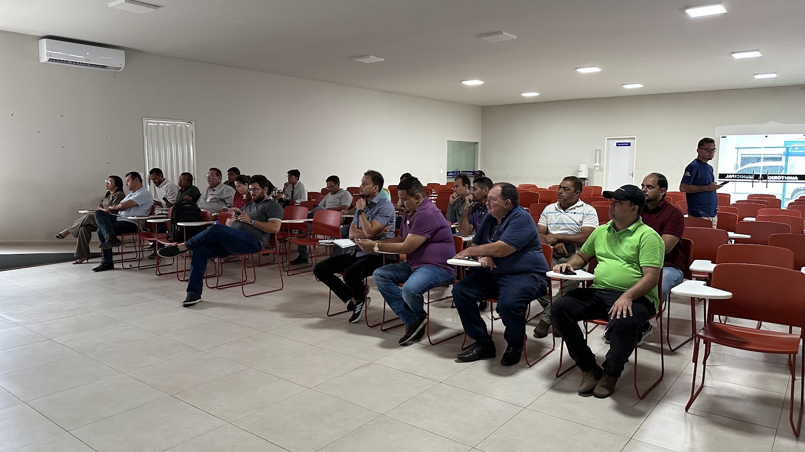 Prefeitos do Piauí se reúnem para discutir soluções para erradicar lixões a céu aberto | Foto: Ascom
