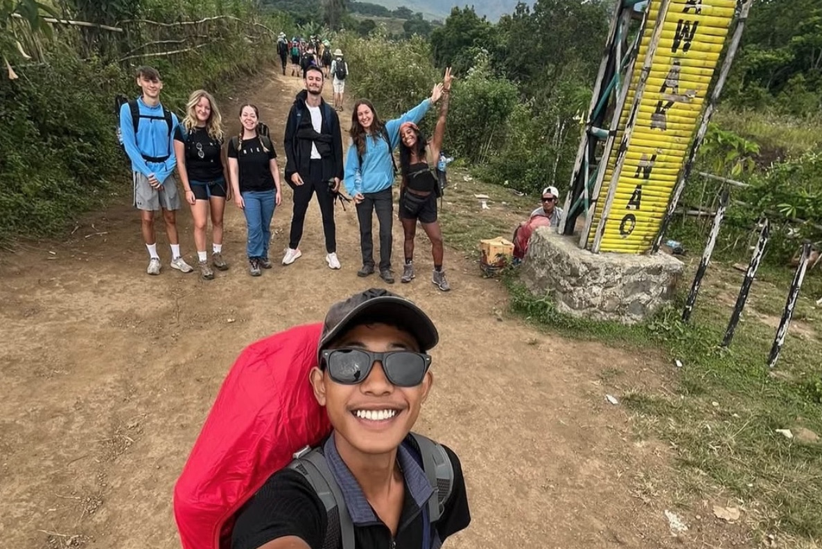 Juliana e um grupo de turistas estavam fazendo uma trilha - Foto: Reprodu&ccedil;&atilde;o