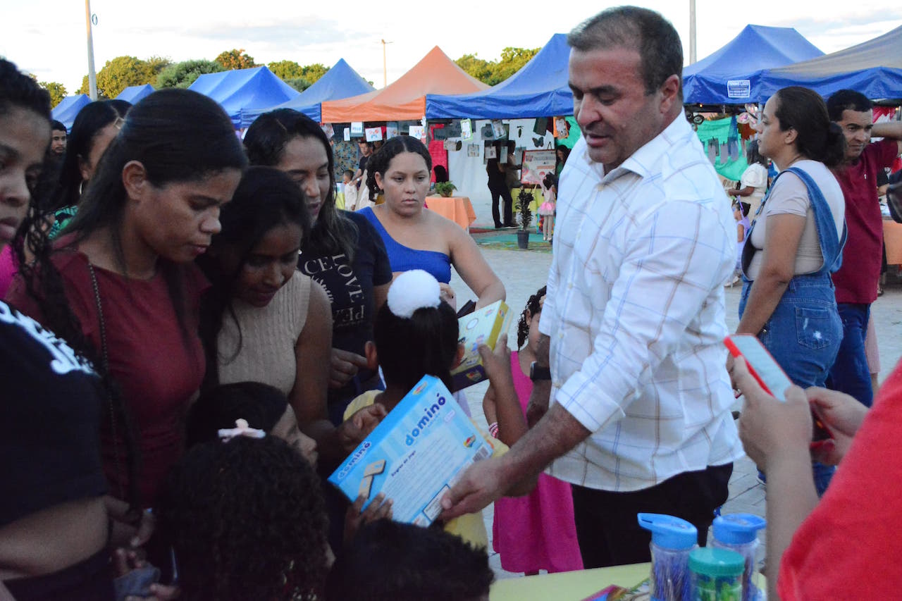 Feira Literária Infantil encanta famílias em Curimatá - Imagem 7