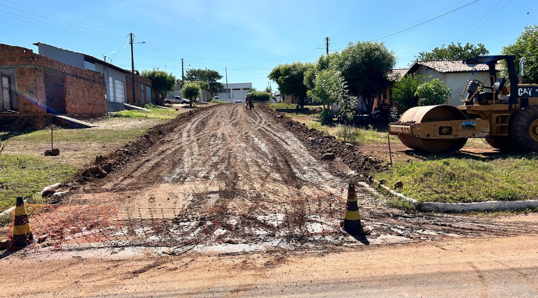 Obras de asfalto têm início no Conjunto Bernardo Rego em Esperantina