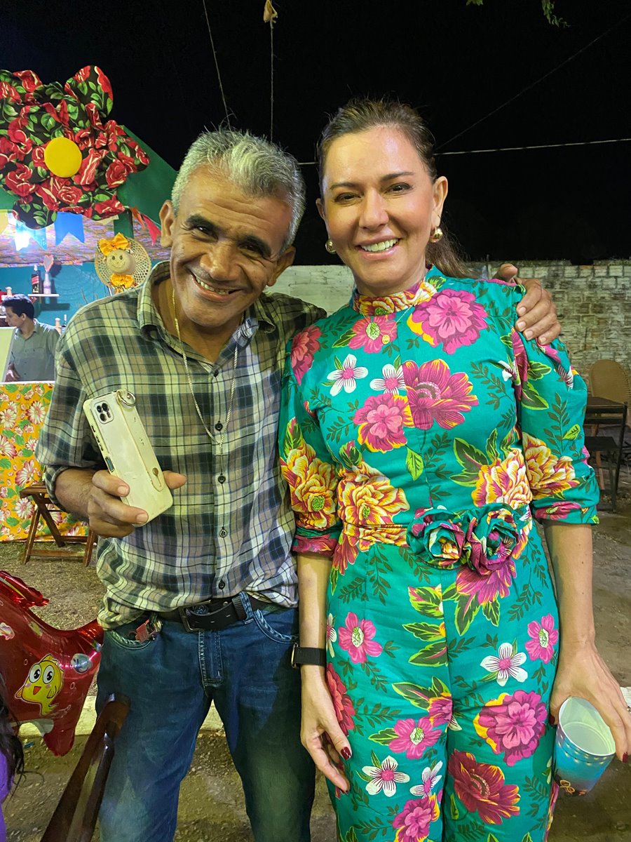 Confira como foi a primeira noite do São João da Esperança 2025 em Esperantina - Imagem 8