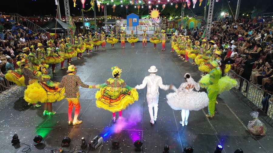 Confira como foi a segunda noite do São João da Esperança em Esperantina - Imagem 13