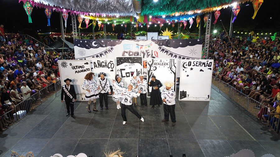 Confira como foi a segunda noite do São João da Esperança em Esperantina - Imagem 15