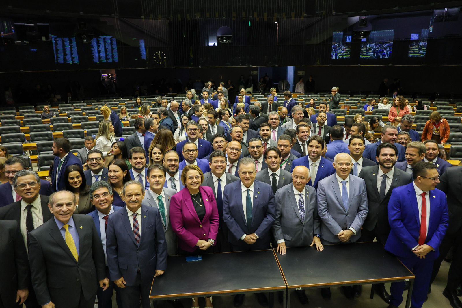 Prefeito Olavo participa de sessão solene que celebrou os 190 anos da Assembleia Legislativa do Piauí - Imagem 1