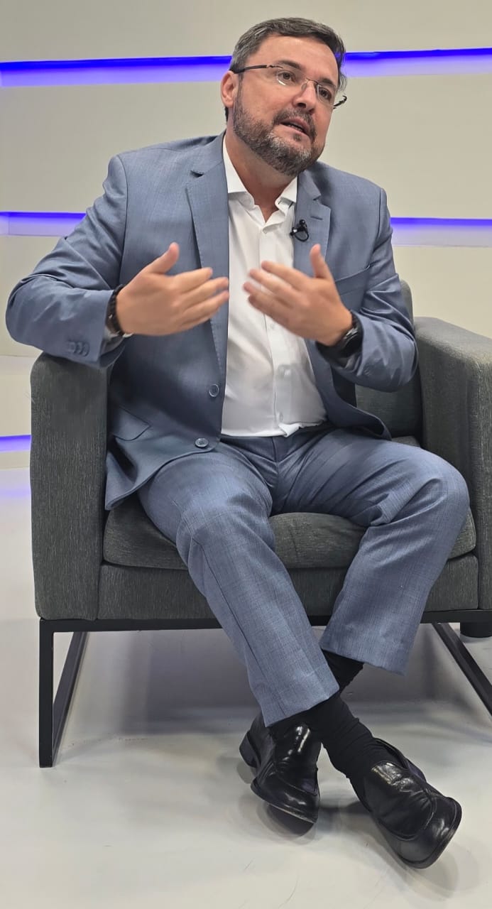 Fábio Novo elogia nome de Bandeira, mas fala que é preciso cumprir etapas no processo de escolha