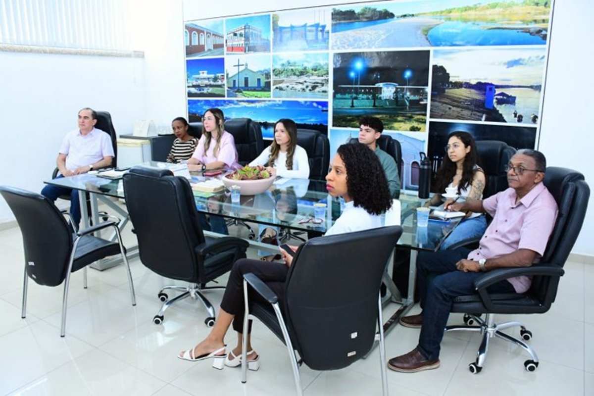 Saúde de Floriano lança projetos voltados para pessoas surdas e população LGBTQIAPN+ - Imagem 1