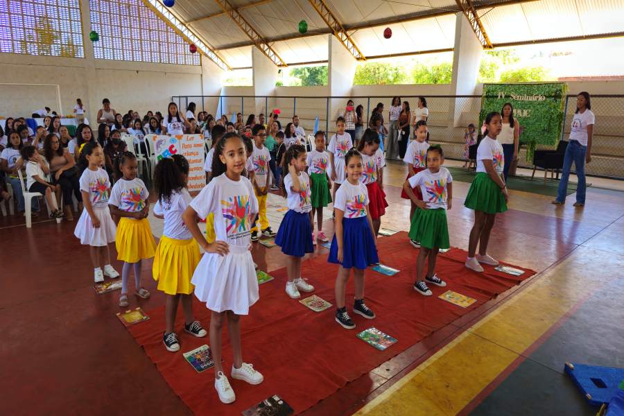  Nossa Senhora de Nazaré realiza IV Seminário Municipal PPAIC 2025 - Imagem 3