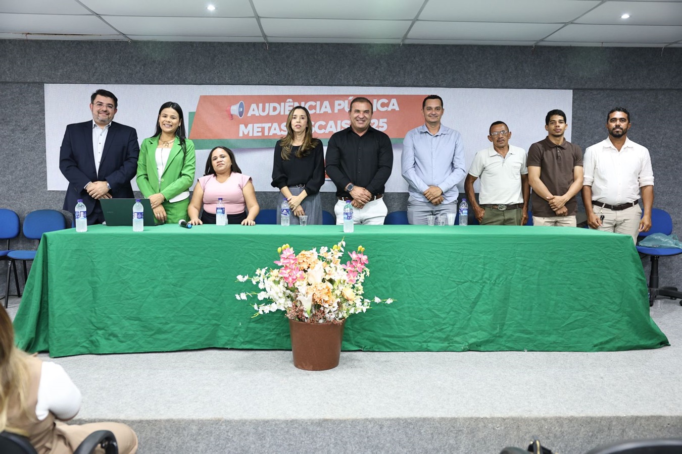 Curimatá realiza audiência pública para avaliar cumprimento das metas fiscais do 1º semestre de 2025 - Imagem 6