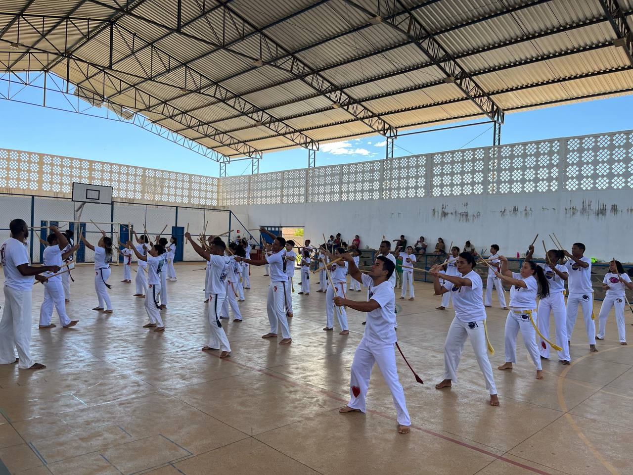 I Semana da CapOeiras valoriza capoeira na educação e inclusão social - Imagem 4