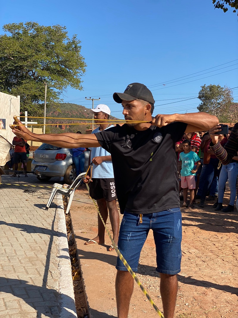 Secretaria de Esportes, Lazer e Cultura faz torneio de Estilingue na comunidade Saquinho