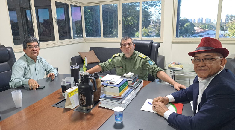 Prefeito Abdoral Melo reforça parceria com a polícia Militar