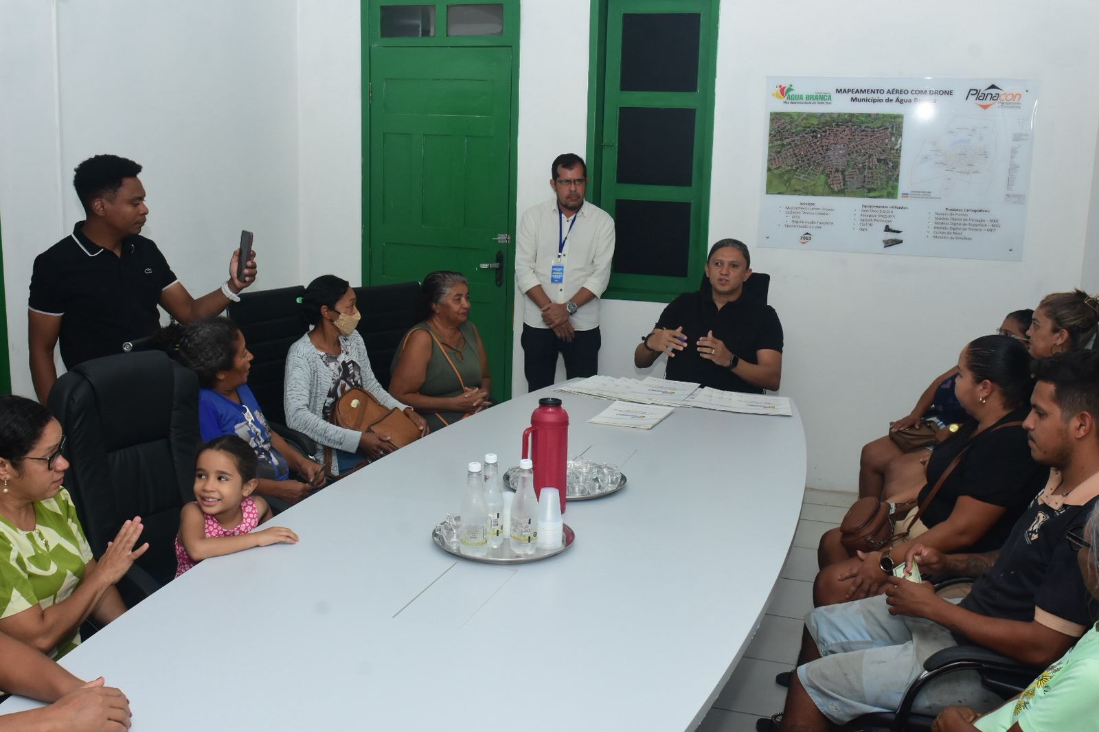 Água Branca regulariza 25 títulos de propriedade fundiária