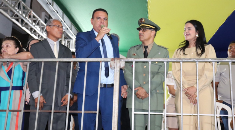 Desfile Cívico de 7 de Setembro reúne multidão em São Raimundo Nonato