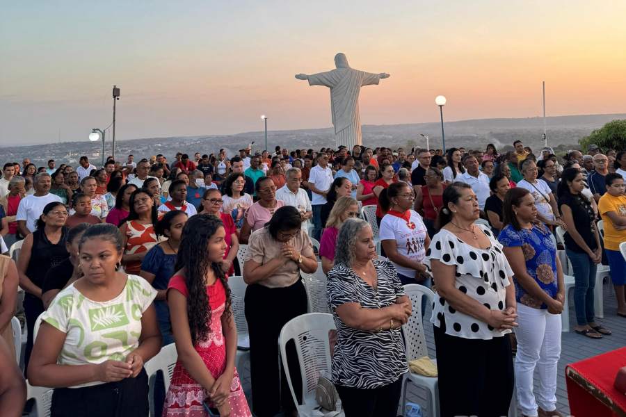 Regeneração celebra a Exaltação da Santa Cruz no Mirante do Morro da Cruz - Imagem 3