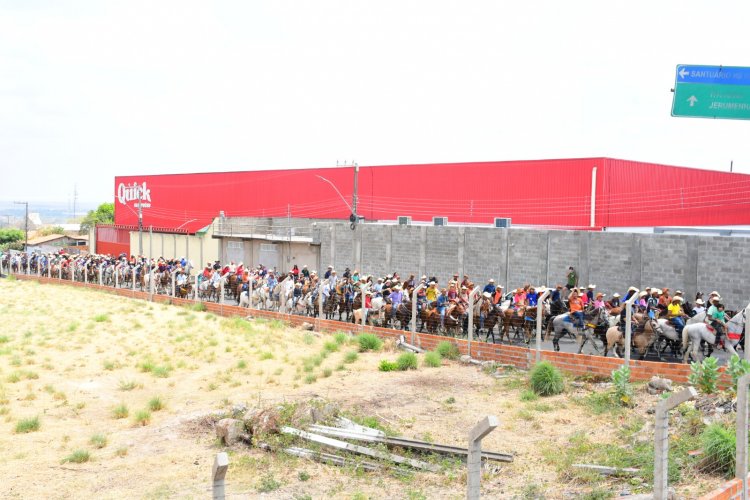 Prefeitura de Floriano apoia Festa do Vaqueiro realizada no Festejo de Nossa Senhora da Guia - Imagem 4