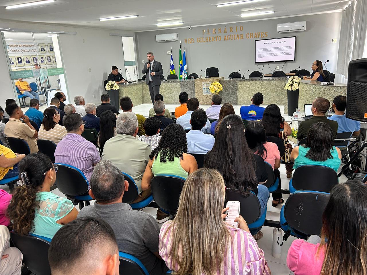 Reunião apresenta implantação do Campus do IFPI em Esperantina - Imagem 7