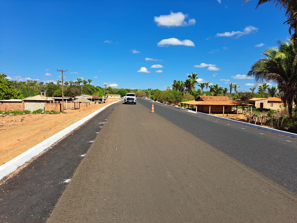 Prefeito Abdoral Melo acompanha visita técnica do Diretor do DER em estrada que liga São João a Matias Olímpio - Imagem 1