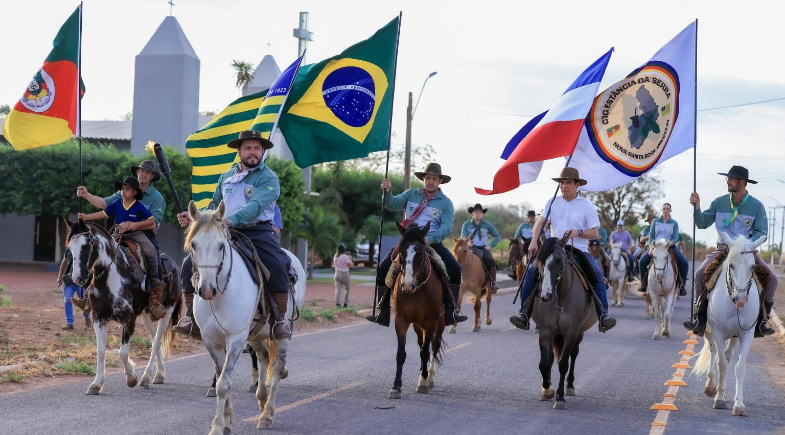 Semana Farroupilha encerra com desfile e celebração do Dia do Gaúcho em Uruçuí