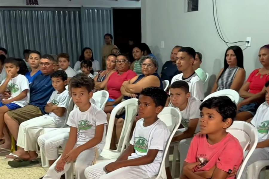 Grupo de capoeira recebe novos uniformes em Nossa Senhora de Nazaré - Imagem 1