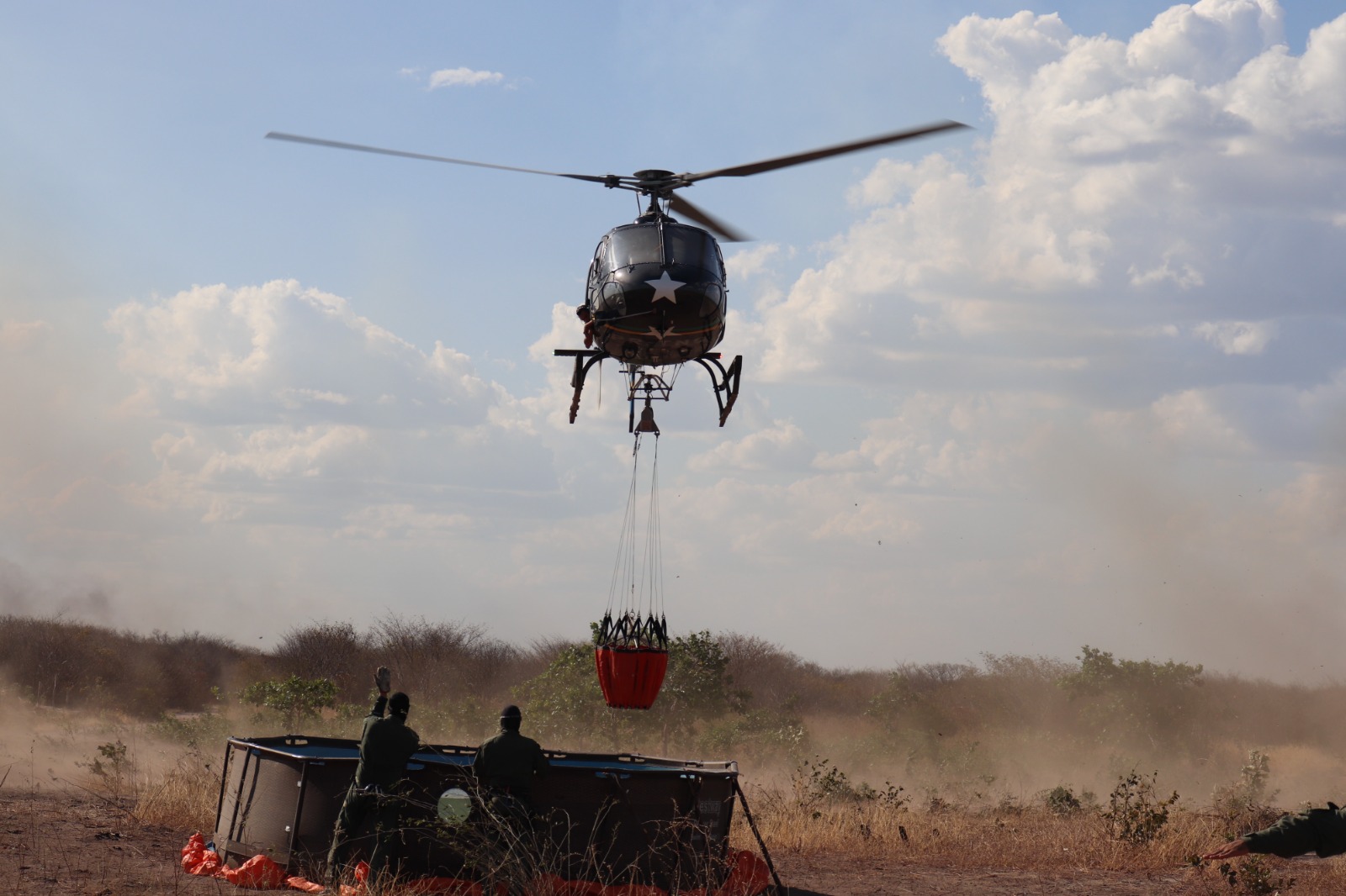 Incêndio no Corredor Ecológico Serra da Capivara–Confusões preocupa equipes devido ao difícil acesso e alta carga de combustível - Imagem 1