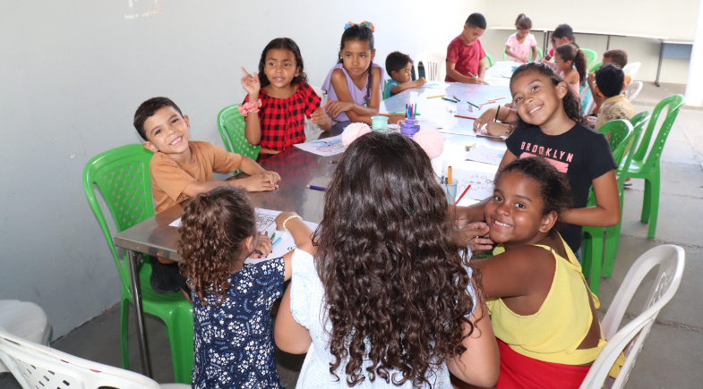 SEMTAS realiza encontro com crianças do SCFV do CRAS II e promove roda de conversa com famílias