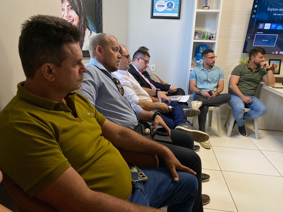 Prefeitura de Esperantina cobra solução definitiva da Águas do Piauí para problema hídrico - Imagem 3