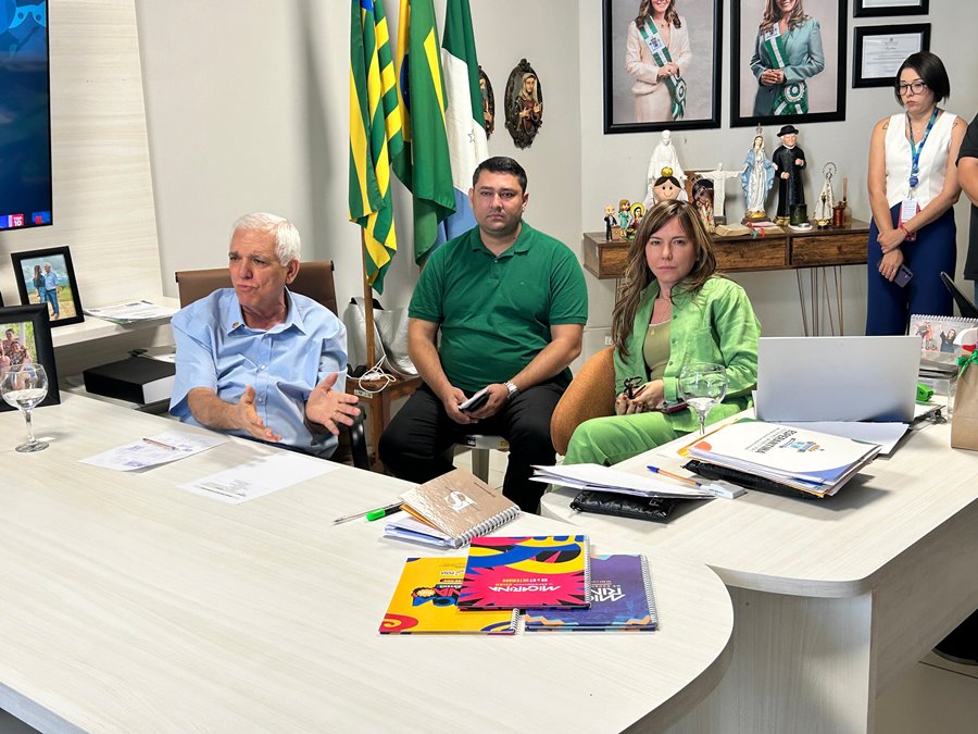 Prefeitura de Esperantina cobra solução definitiva da Águas do Piauí para problema hídrico - Imagem 4