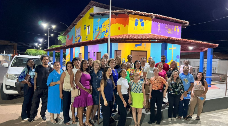 Secretária de Cultura se reúne com artesãos para discutir Ponto de Artesanato em São Raimundo Nonato