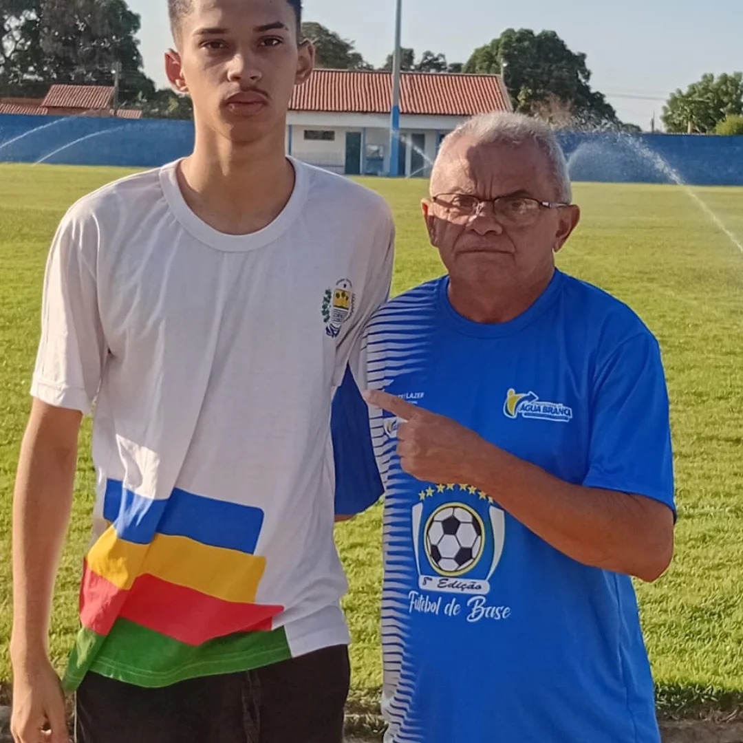 Jovem goleiro aguabranquense é selecionado para a Taça das Favelas - Imagem 1
