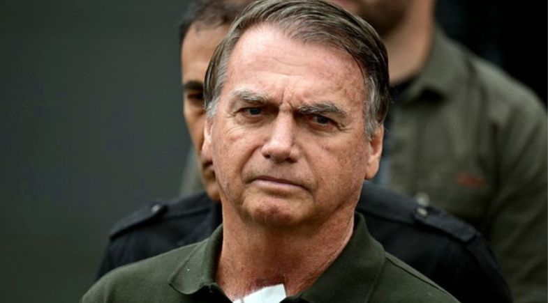 Bolsonaro foi condenado a 27 anos de prisão pela trama golpista | Reprodução: AFP