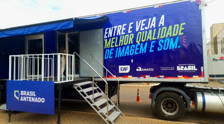 Prefeitura de Campinas recebe Carreta Brasil Antenado com serviços à população