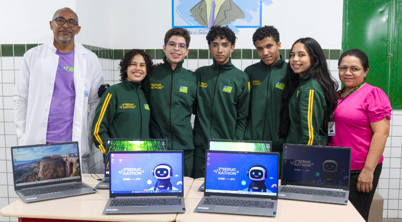 Intercambistas do Piauí Para o Mundo se destacam com notas acima de 900 no Enem