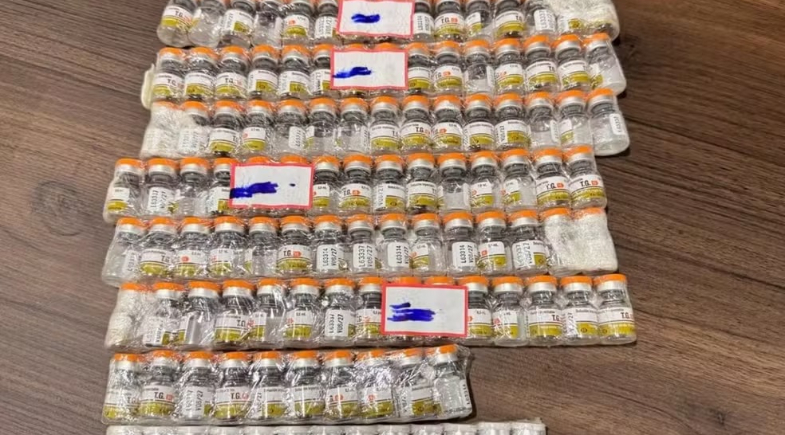 Receita Federal apreende 288 ampolas de Mounjaro, avaliadas em R$ 252 mil, em transportadora em Fortaleza | Receita Federal/ Divulgação