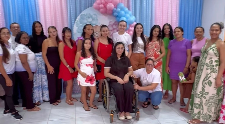 Prefeitura de Caraúbas do Piauí promove encontro e entregas de enxoval para gestantes