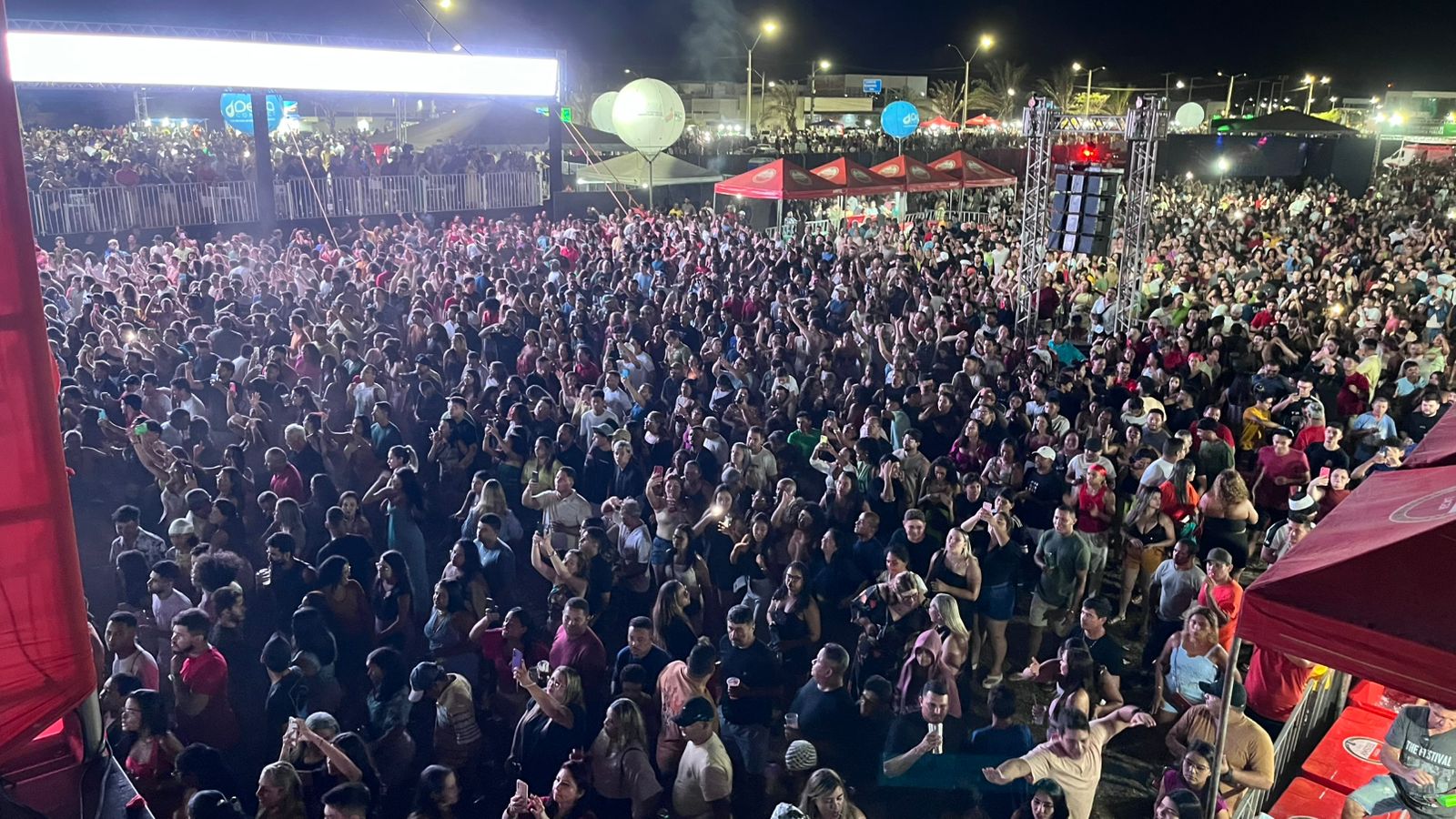 Bell Marques encerra Festival de Verão de Parnaíba - Foto: Saymon LimaBell Marques encerra Festival de Verão de Parnaíba - Foto: Saymon Lima