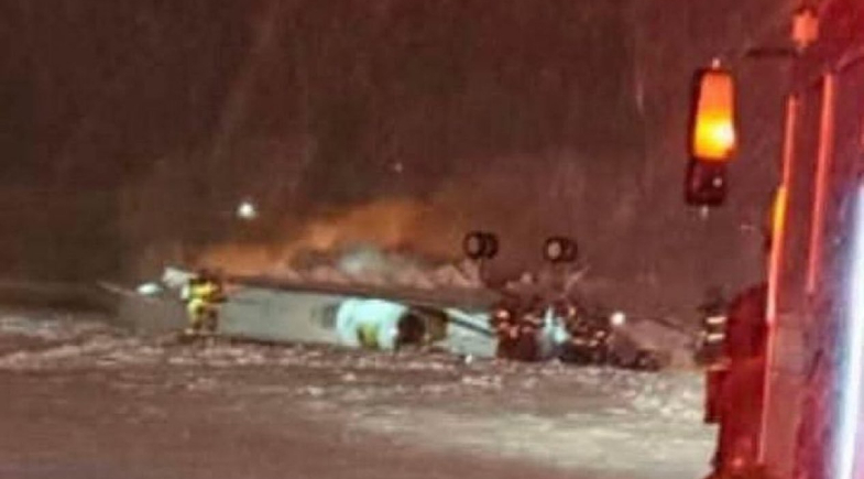 Avião cai nos EUA | Reprodução/X