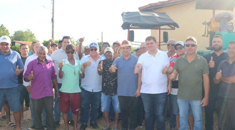 Prefeito Márcio Moura autoriza início da pavimentação asfáltica no Morro dos Cavalos
