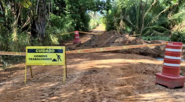 Prefeitura de São Pedro realiza revitalização de bueiros no povoado Poço