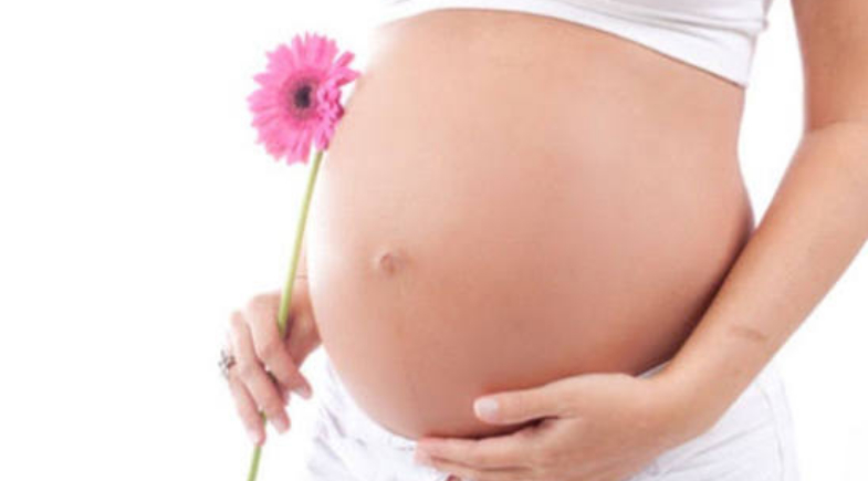 Nossa Senhora dos Remédios realiza entrega de kits para gestantes pelo programa Ninho Materno