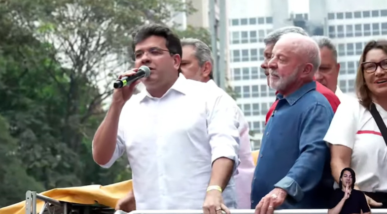 Rafael de Lula fala em “virada” e pede mobilização de nordestinos em São Paulo | Reprodução/YouTube