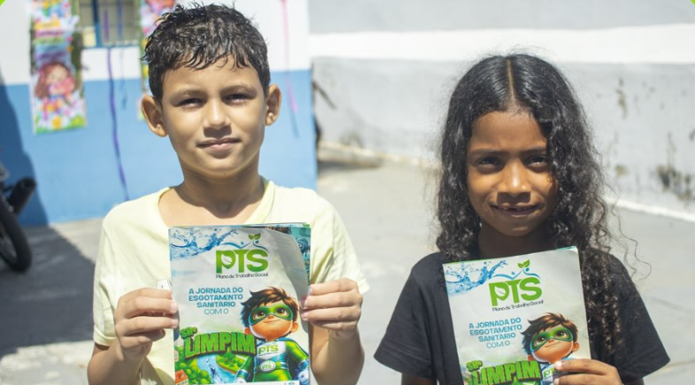 Teatro infantil leva educação ambiental a alunos de escola municipal em Floriano