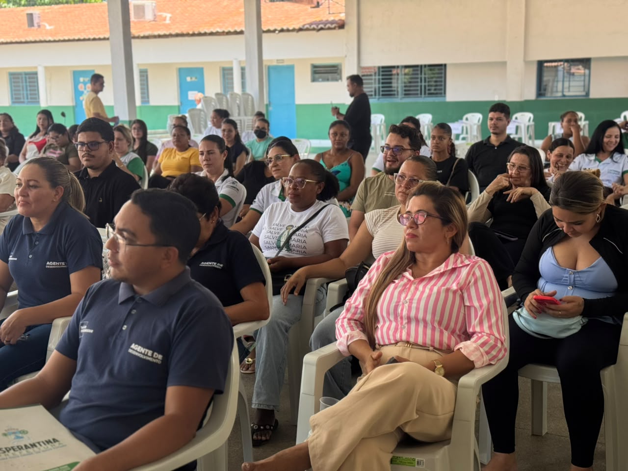 Esperantina entrega certificados das Oficinas Profissionalizantes de 2026 - Divulgação/ASCOMEsperantina entrega certificados das Oficinas Profissionalizantes de 2026 - Divulgação/ASCOM