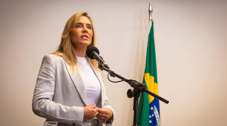 Celina Leão  | Reprodução